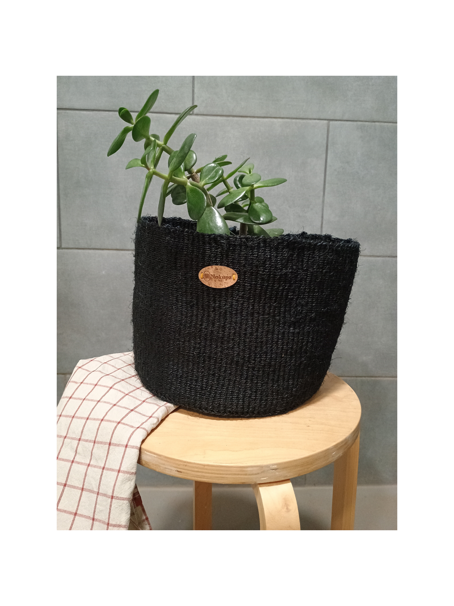 Black Kiondo Basket S