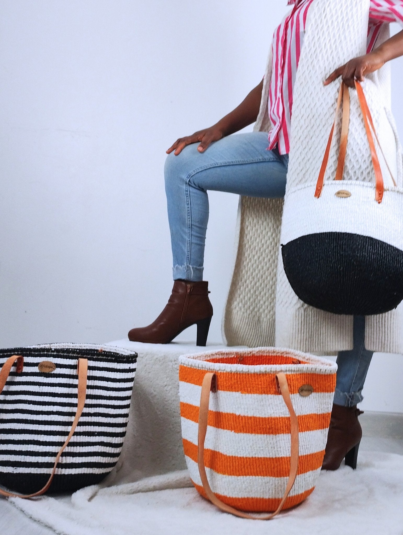 sisal and recycled plastic handbags with leather handles -Nokupa