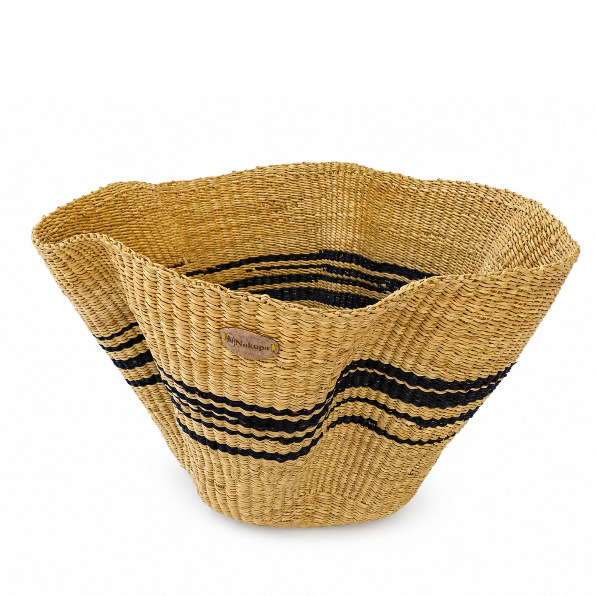 Storage basket Scandinavian black wave pattern woven elephant grass — Nokupa