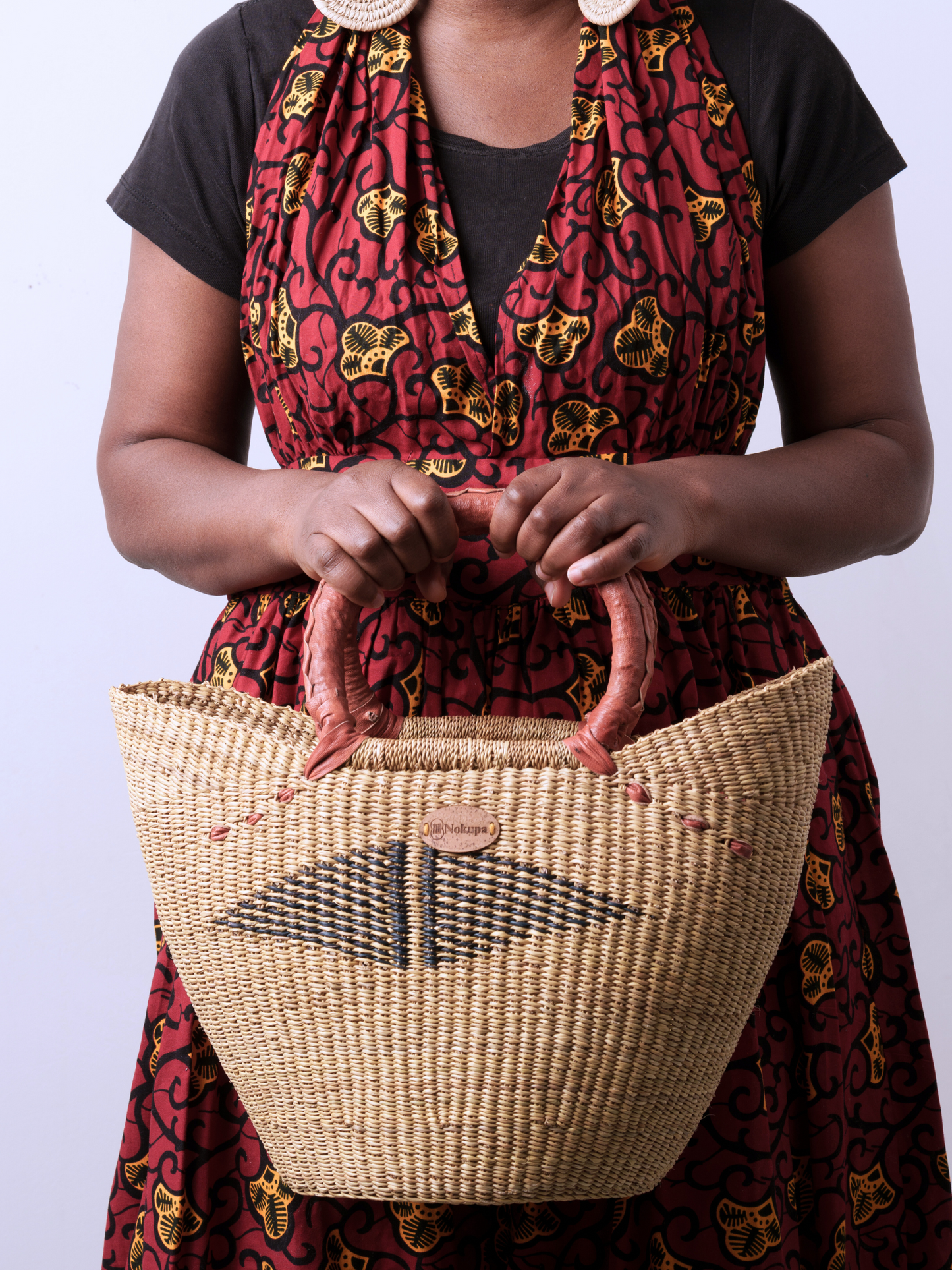 basket with leather handles